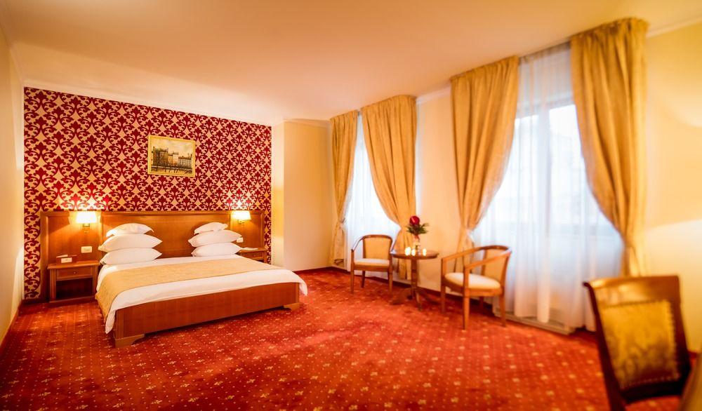Hotel Opera Plaza Cluj-Napoca Exteriör bild